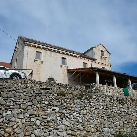 Bed & Breakfast Tome's Place